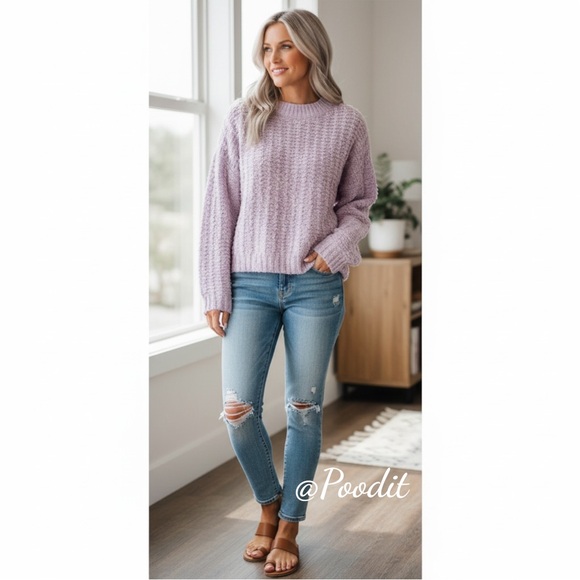 HYFVE Sweaters - HYFVE Beautiful lilac spring sweater S M L